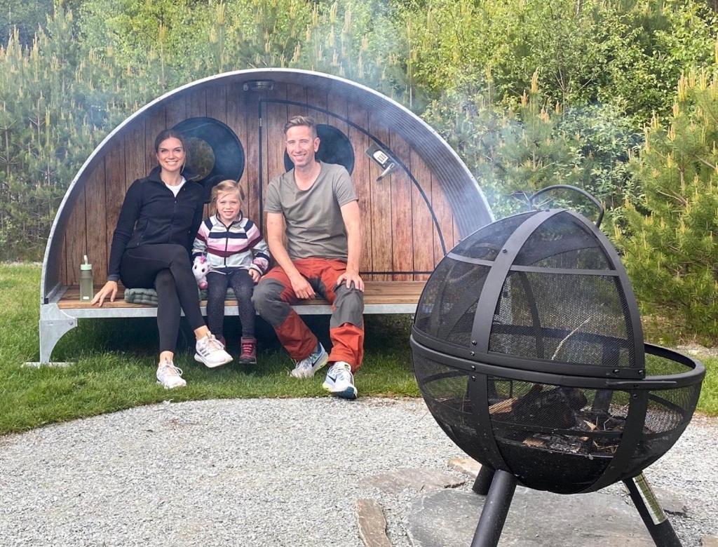 Hikers Camp, Part Of Preikestolen Basecamp Hotel Jorpeland Bagian luar foto